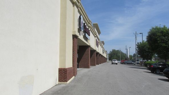 6241 University Dr NW, Huntsville, AL 35806